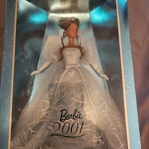 Barbie 2001 Holiday Doll in Silver and White